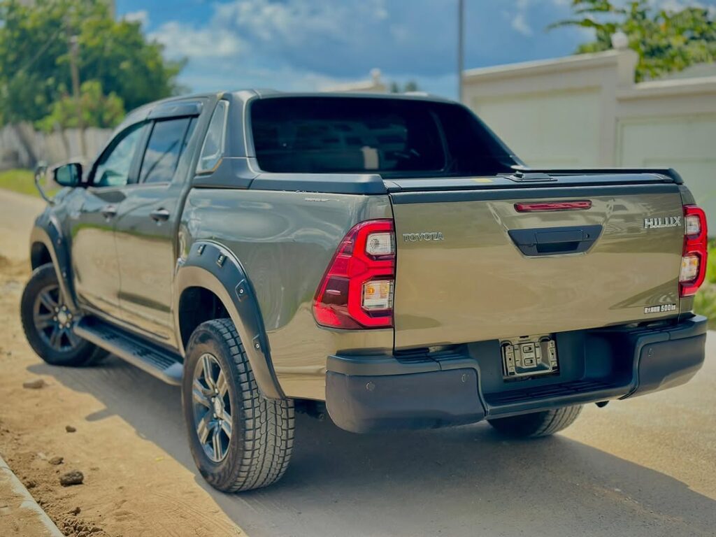 Bei ya Toyota Hilux 2021 Sokoni Dar es Salaam Tanzania