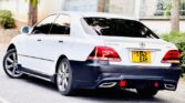 Magari Sokoni Toyota Crown ya Bei Poa 2006