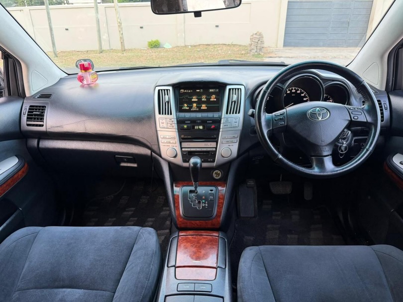 Price Of Toyota Harrier 2006 for Sale in Tanzania