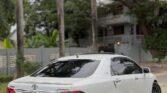 Toyota Crown bei poa sokoni Dar es Salaam Tanzania