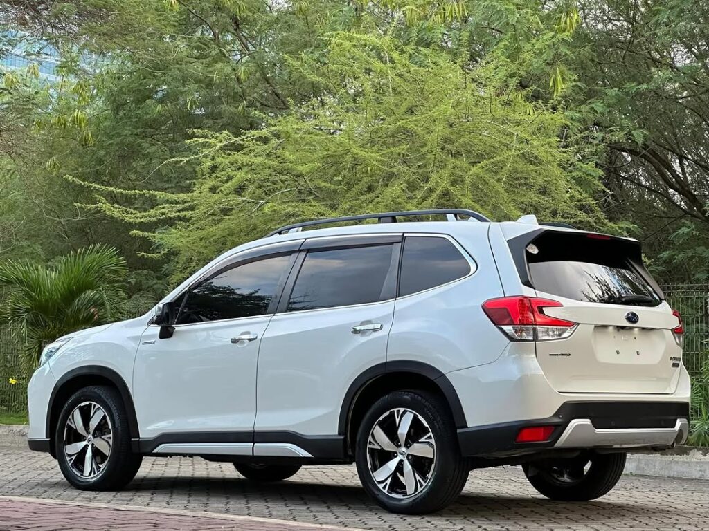 Subaru Forester bei poa sokoni Dar es Salaam Tanzania