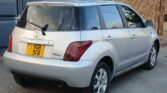 Toyota IST bei poa sokoni Dar es Salaam Tanzania