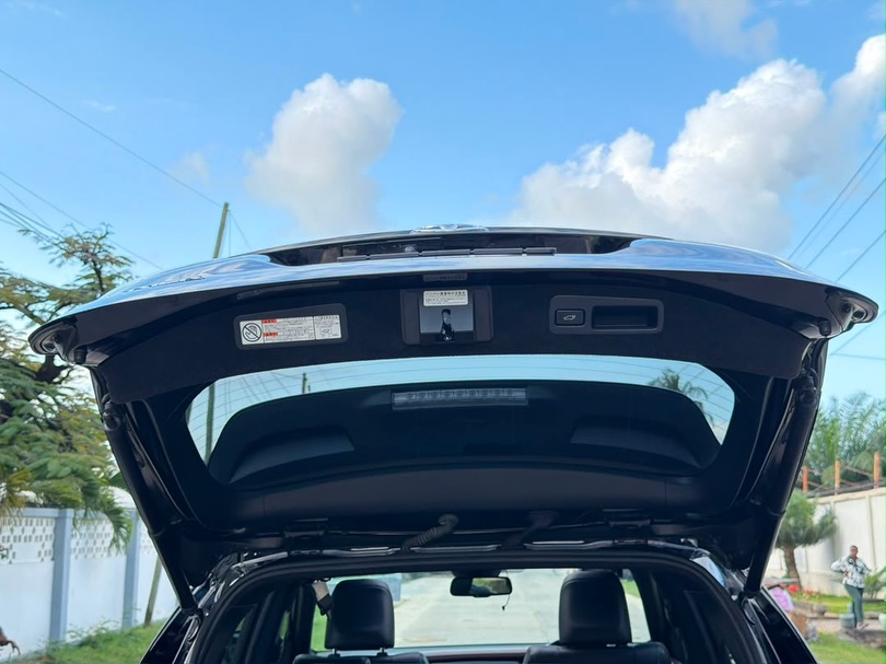 Buy Toyota Harrier 2016 for Sale in Dar es Salaam