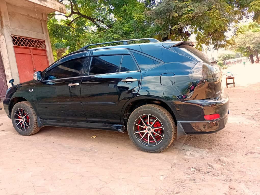 Toyota Harrier 2004 for Sale in Morogoro