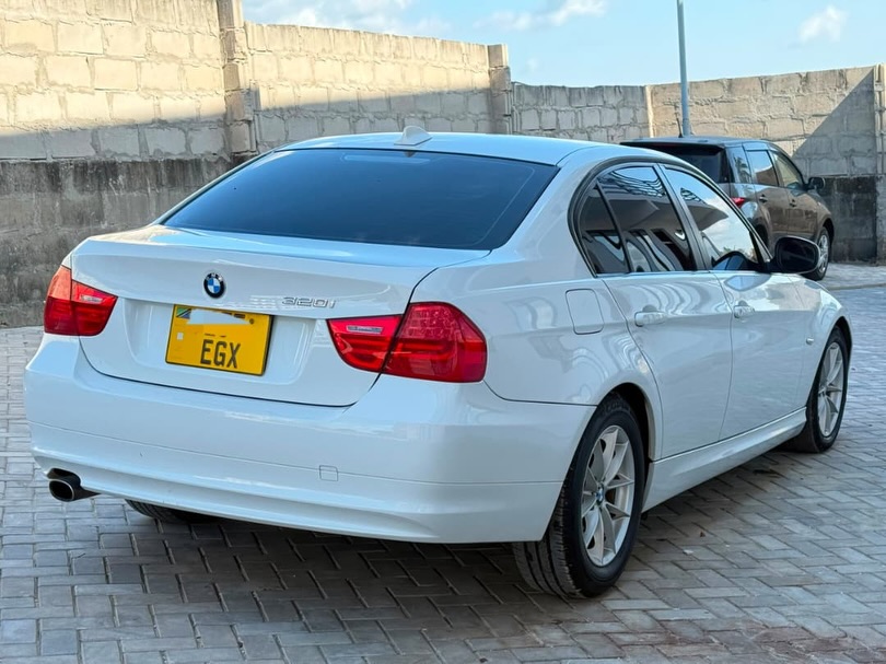 Magari 3 Series 2010 lipo Dar es Salaam