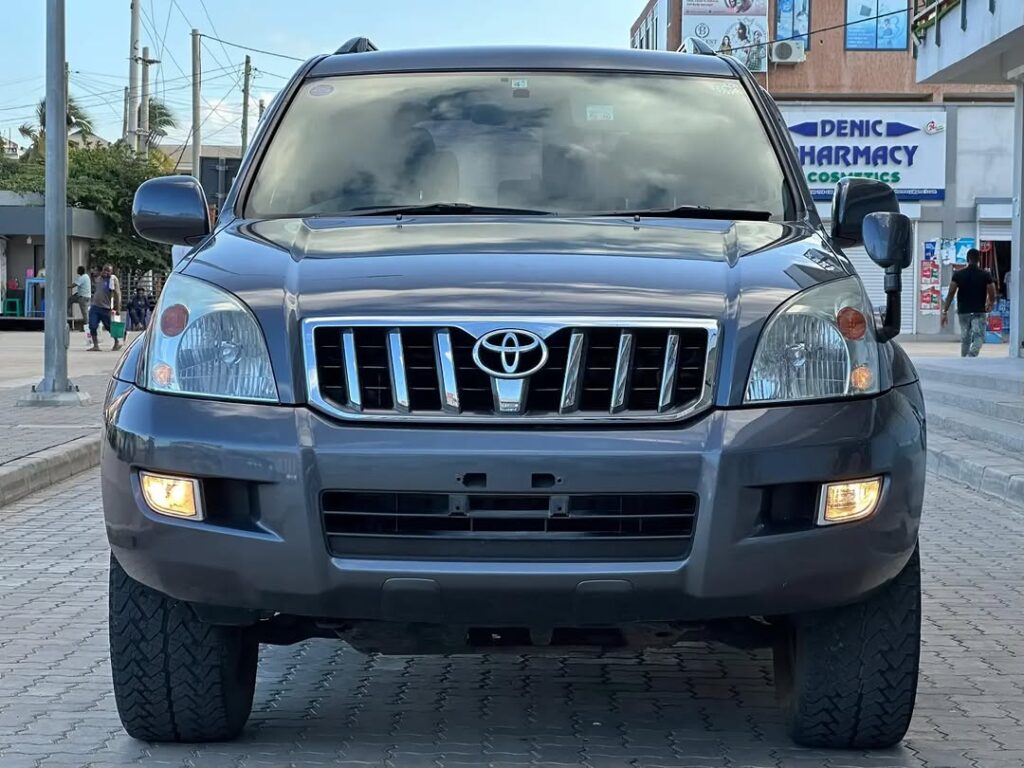 Bei ya Toyota Land Cruiser Prado 2006 Sokoni Dar es Salaam Tanzania