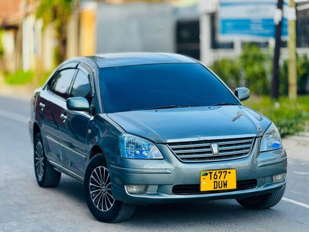 Price Toyota Premio 2005 for Sale in Dar es Salaam