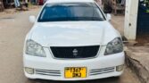 Used Toyota Crown 2005 for Sale in Mwanza