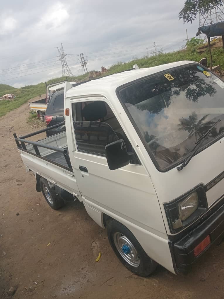 Buy Suzuki Carry 2000 for Sale in Dar es Salaam