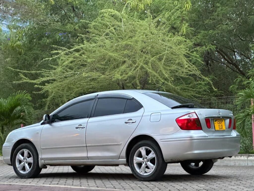 Toyota Premio 2004 for Sale in Dar es Salaam