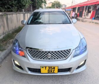 Price of Used Toyota Crown 2009 for Sale in Dar es Salaam Tanzania