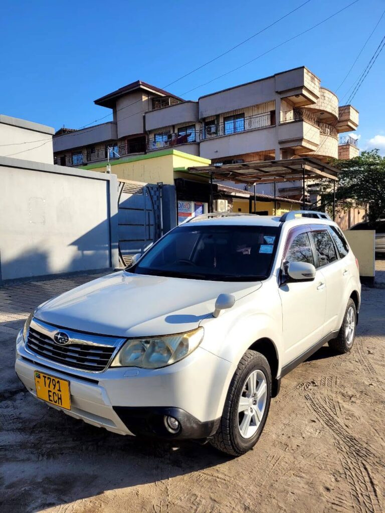 Magari Forester 2010 lipo Dar es Salaam