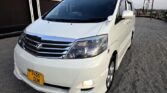 Used Toyota Alphard 2004 for Sale in Mwanza
