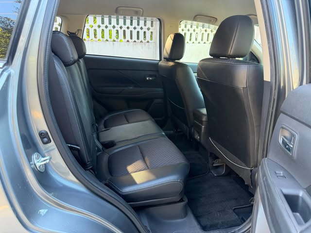 Mitsubishi Outlander 2013 for Sale in Dar es Salaam