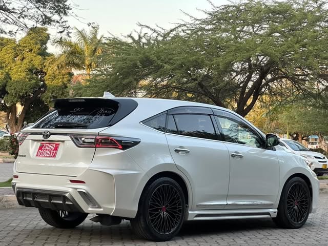 Buy Toyota Harrier 2016 for Sale in Dar es Salaam