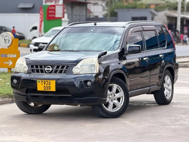 Magari Used Nissan X-Trail 2010 Dar es Salaam Tanzania