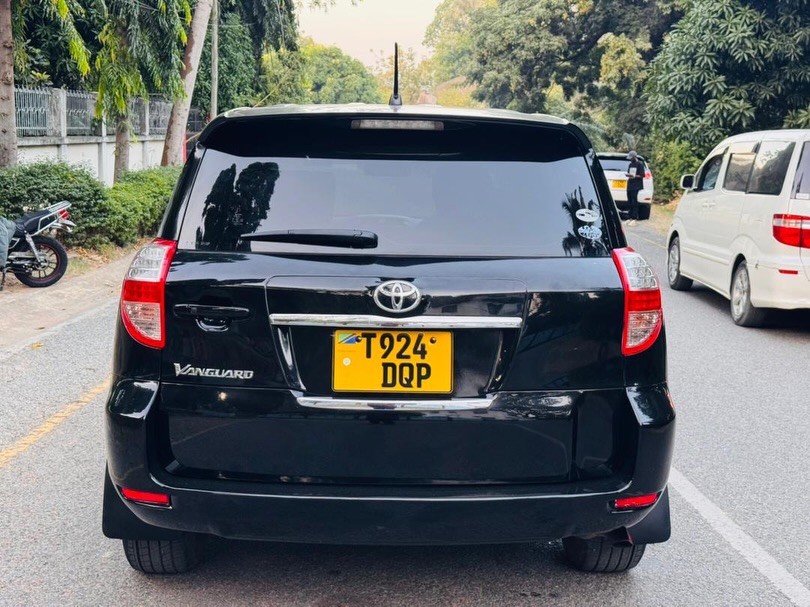 Toyota Vanguard 2008 Inauzwa Mwanza Tanzania