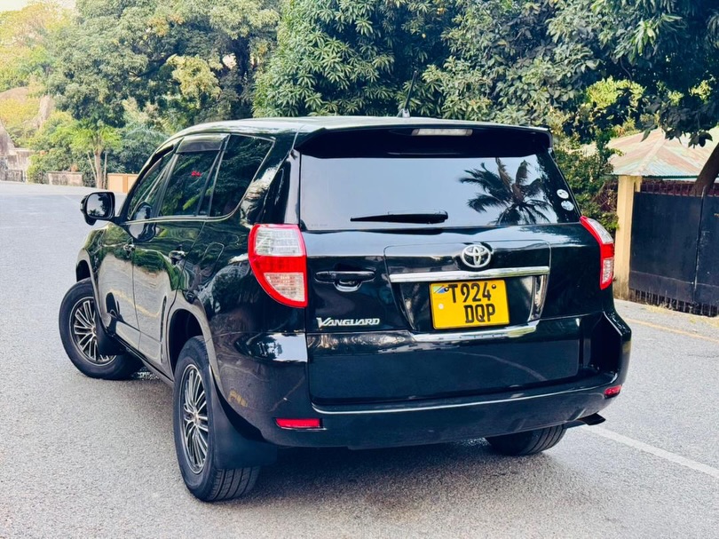 Magari Used Toyota Vanguard 2008 Mwanza Tanzania
