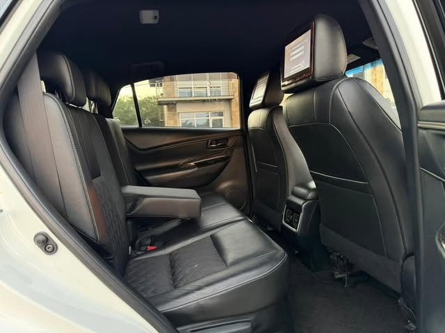 For Sale Toyota Harrier 2016 in Dar es Salaam