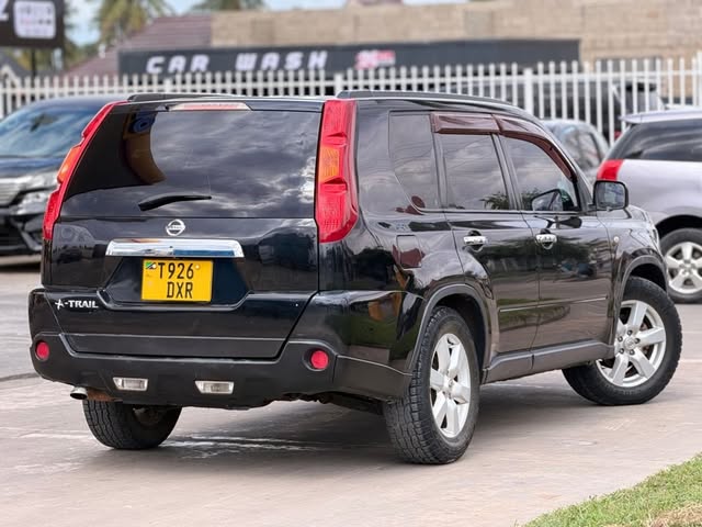 Bei ya Nissan X-Trail 2010 Sokoni Dar es Salaam Tanzania