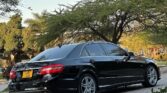 Magari Sokoni Benz E-Class ya Bei Poa 2011