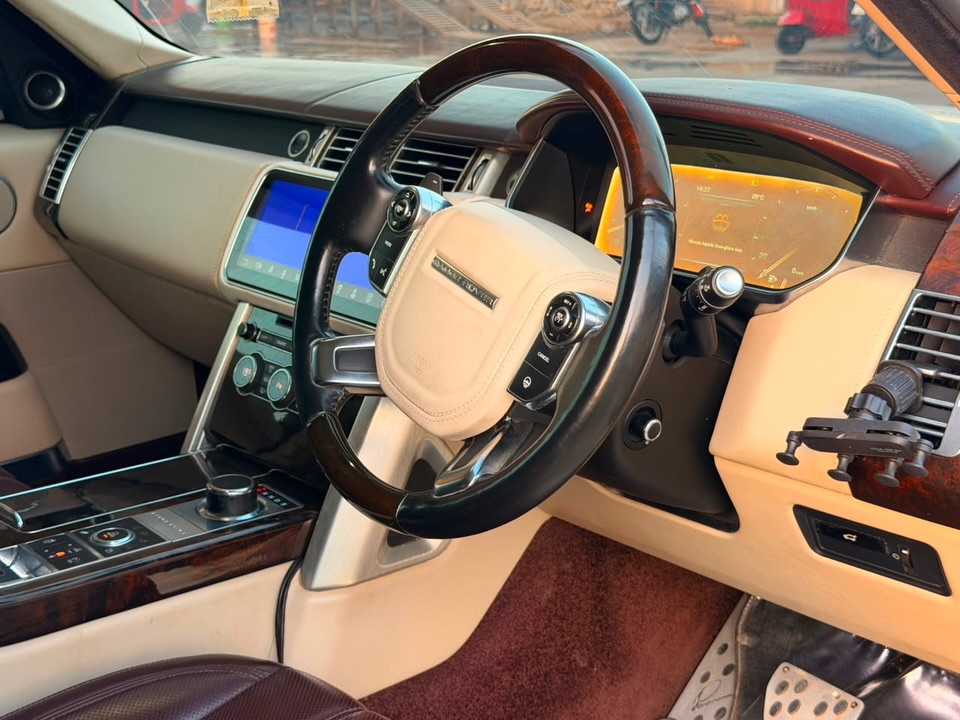 Magari Used Land Rover Range Rover 2014 Dar es Salaam Tanzania