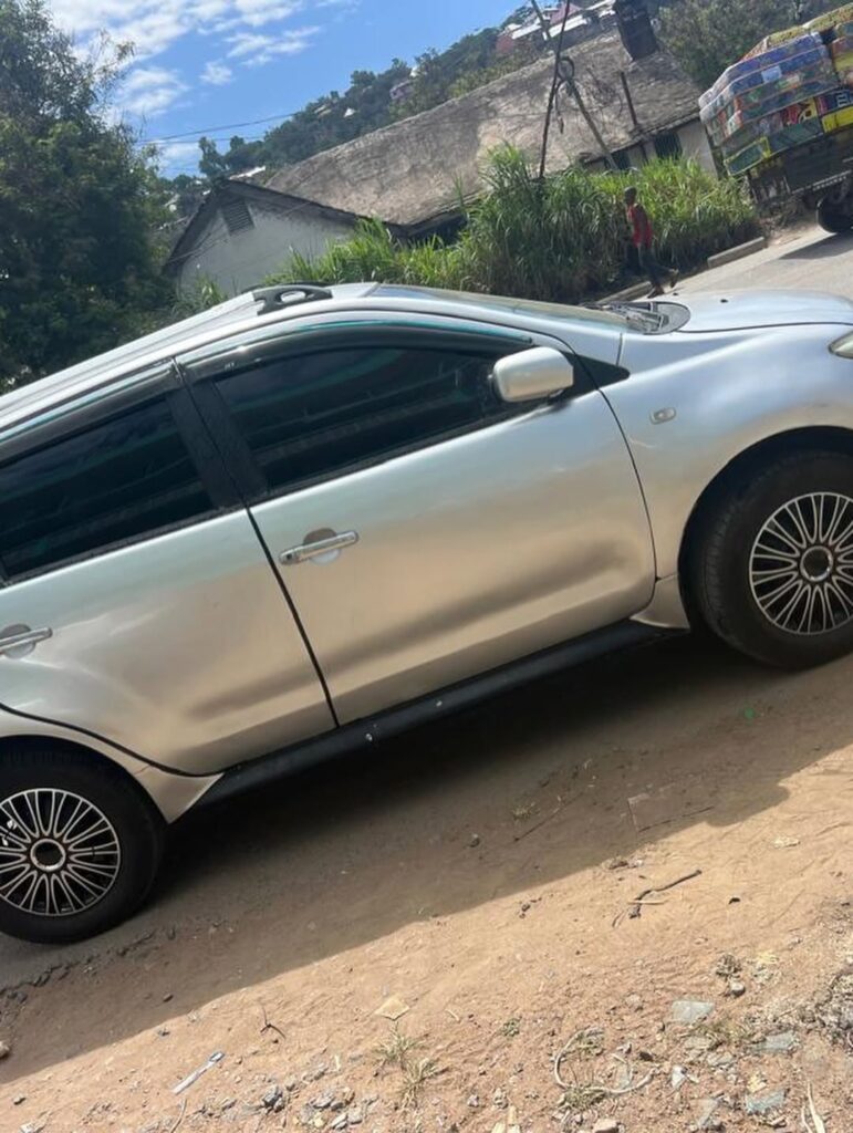 Toyota IST 2005 Inauzwa Mwanza Tanzania