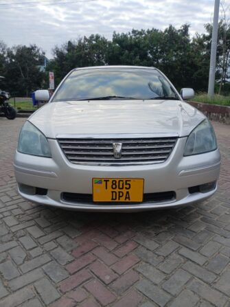 Bei Ya Toyota Premio 2003 Sokoni Dar es Salaam Tanzania
