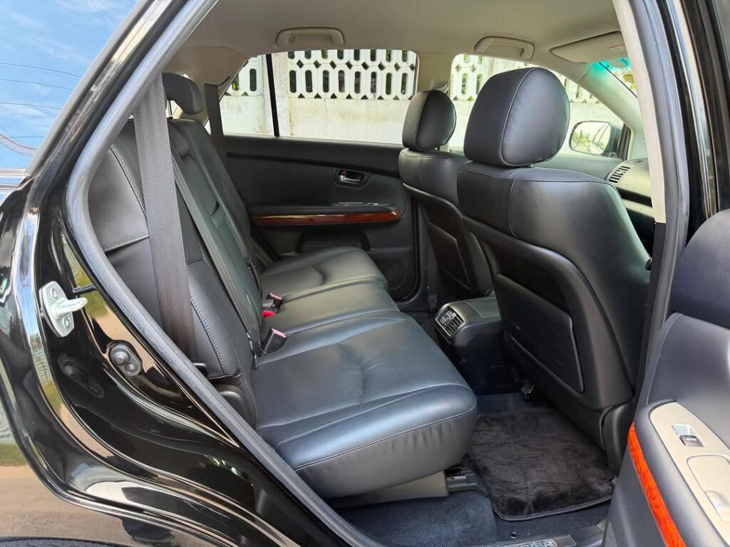 Magari Used Toyota Harrier 2007 Dar es Salaam Tanzania