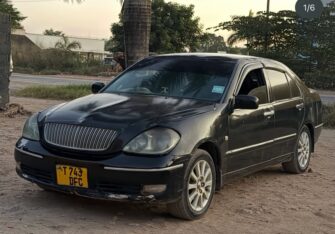 Bei Ya Toyota Brevis 2004 Sokoni Dar es Salaam Tanzania