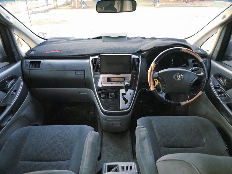 Price Of Toyota Alphard 2004 for Sale in Tanzania