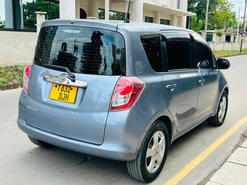 Bei ya Toyota Ractis 2008 Sokoni Dar es Salaam Tanzania