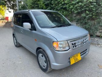 Bei Ya Nissan Otti 2006 Sokoni Dar es Salaam Tanzania