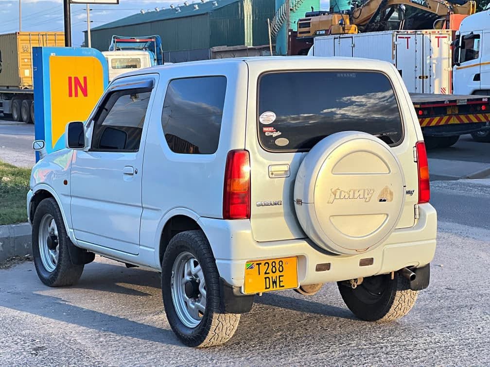 Suzuki Jimny 2010 for Sale in Dar es Salaam