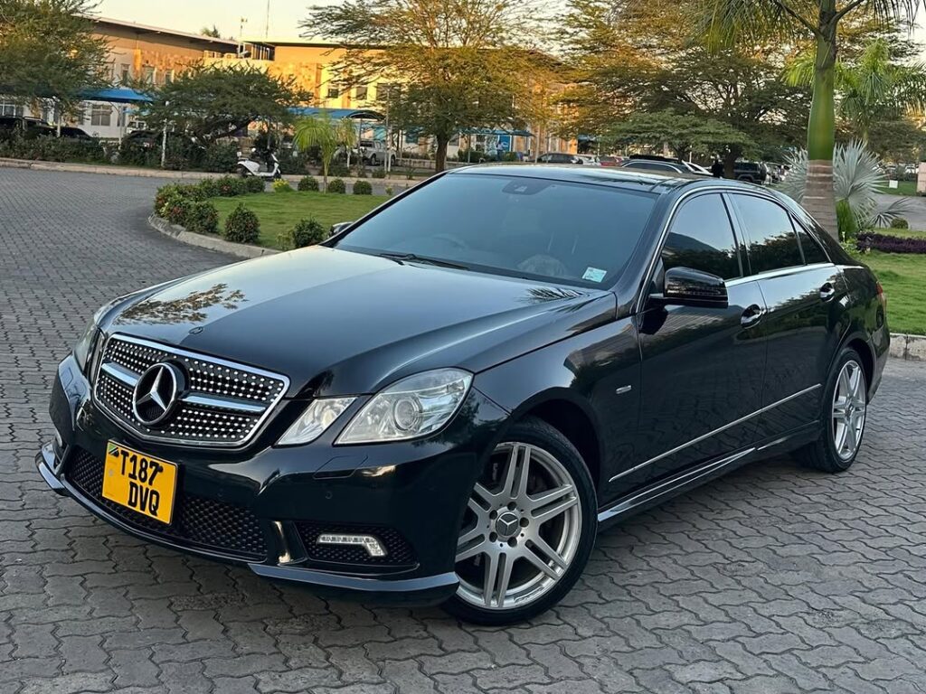 Magari Used Benz E-Class 2011 Dar es Salaam Tanzania