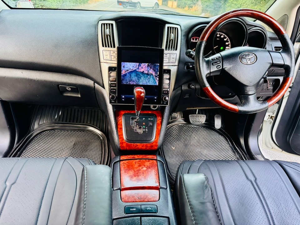 Toyota Harrier 2006 for Sale in Mwanza