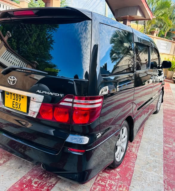 Price Toyota Alphard 2007 for Sale in Dar es Salaam