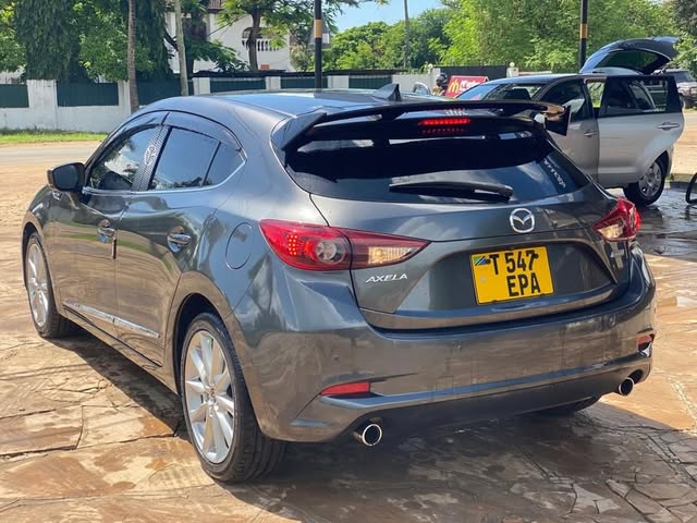 Price Of Mazda Axela 2018 for Sale in Tanzania