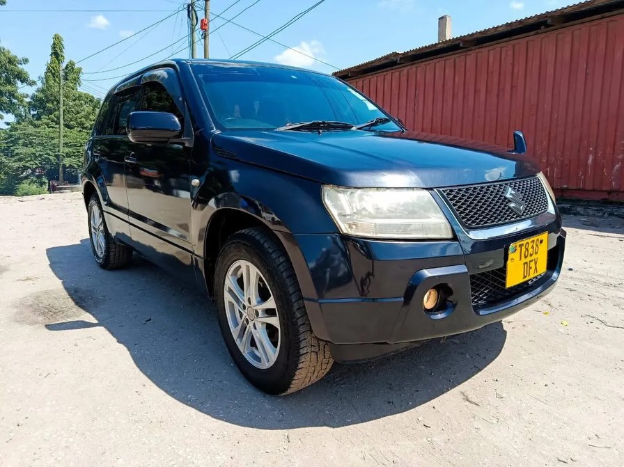 Magari Sokoni Suzuki Grand Vitara ya Bei Poa 2006