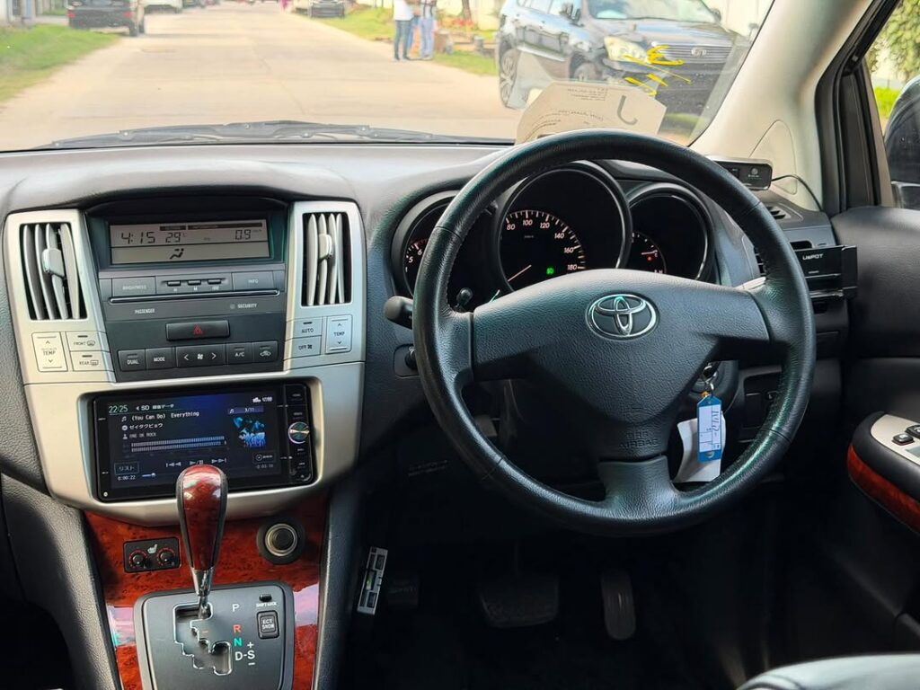 Toyota Harrier 2007 Inauzwa Dar es Salaam Tanzania