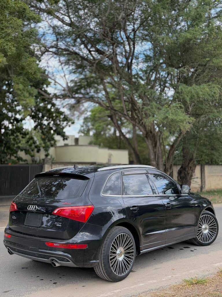Buy Audi Q5 2011 for Sale in Dar es Salaam
