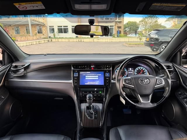 Price Toyota Harrier 2016 for Sale in Dar es Salaam
