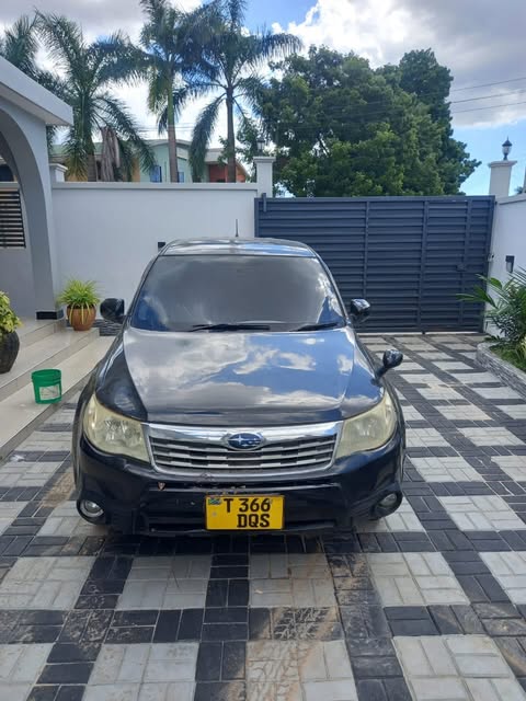 Magari Sokoni Subaru Forester ya Bei Poa 2010