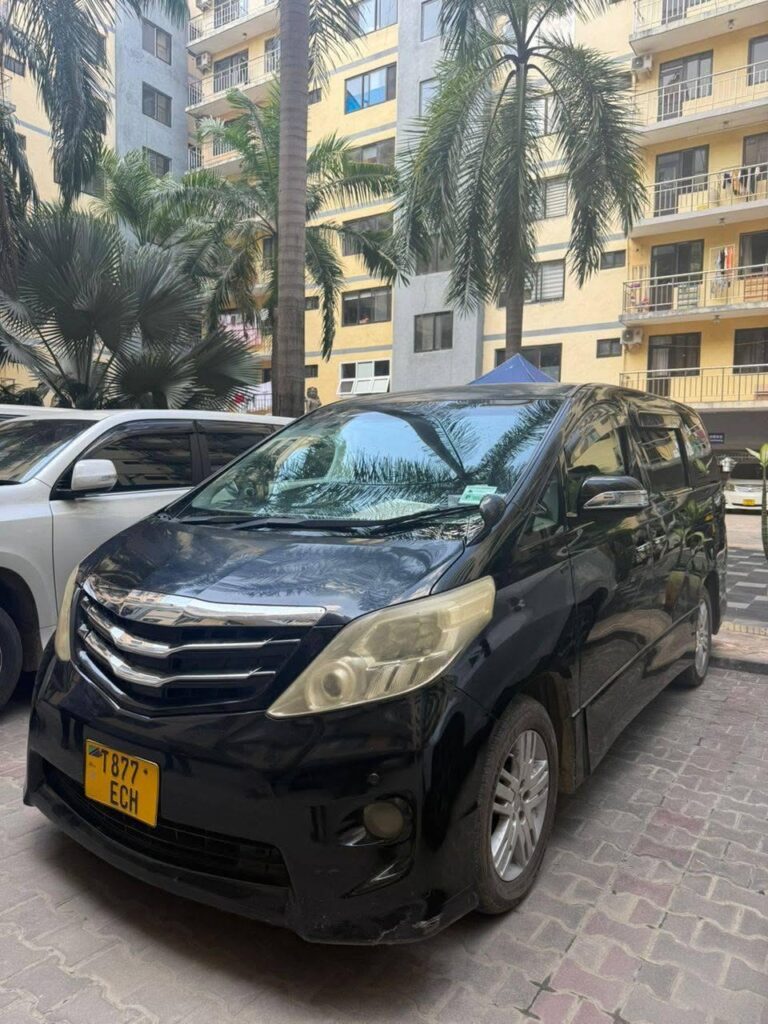 Price Of Toyota Alphard 2011 for Sale in Tanzania