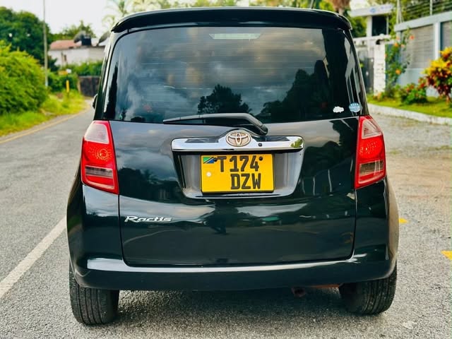 For Sale Toyota Ractis 2008 in Mwanza