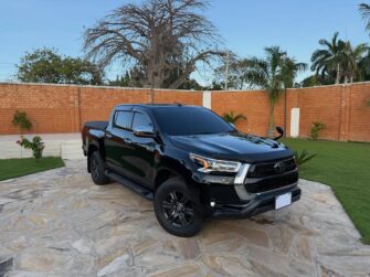 Bei Ya Toyota Hilux 2021 Sokoni Dar es Salaam Tanzania