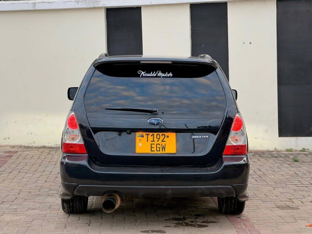 Magari Forester 2005 lipo Dar es Salaam
