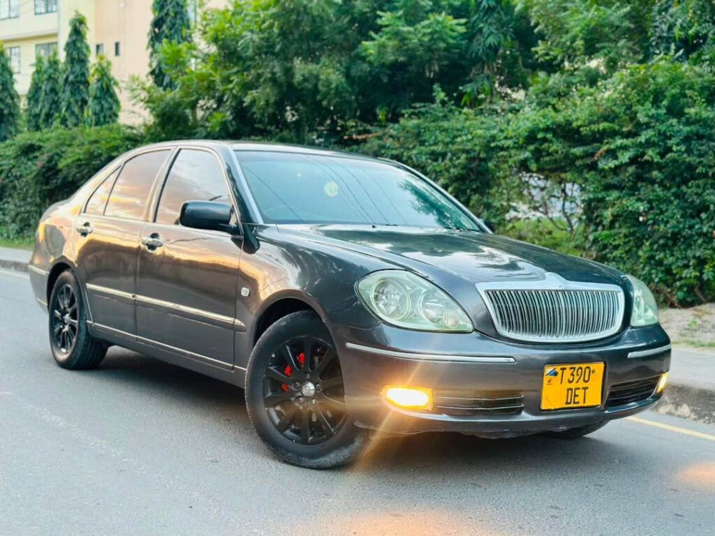 Price Toyota Brevis 2004 for Sale in Dar es Salaam
