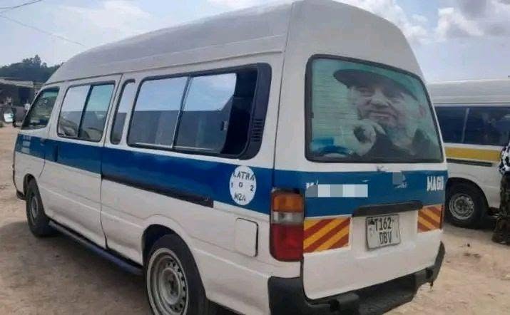 Magari Hiace 2000 lipo Mwanza