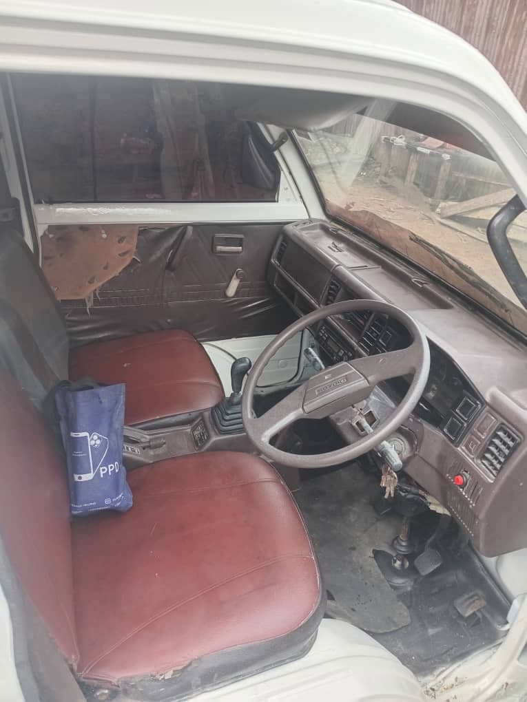 For Sale Suzuki Carry 2000 in Dar es Salaam